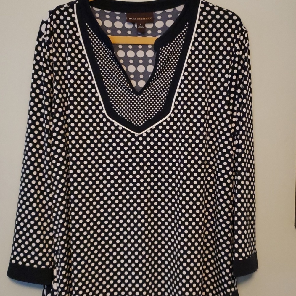 Black and white dot long sleeve tunic
